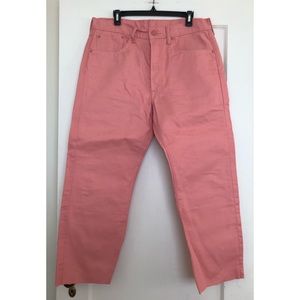 Pink raw hem 501 Levi’s - W34, L28 💕